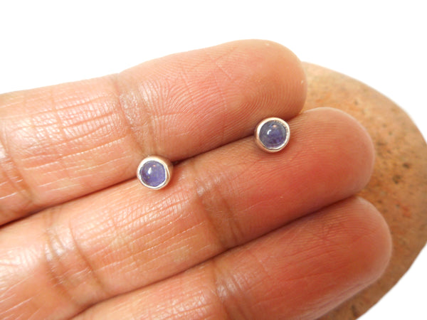 Small Blue Round Tanzanite Sterling Silver 925 Gemstone Stud Earrings - 4 mm