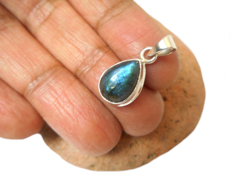 Small Labradorite Sterling Silver 925 Gemstone Pendant