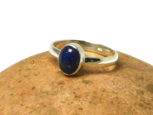 Blue Oval shaped LAPIS LAZULI Sterling Silver Gemstone Ring 925