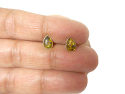 Green AMBER Sterling Silver Gemstone Teardrop Stud Earrings 925  - 6 x 8 mm  (ARST02101811